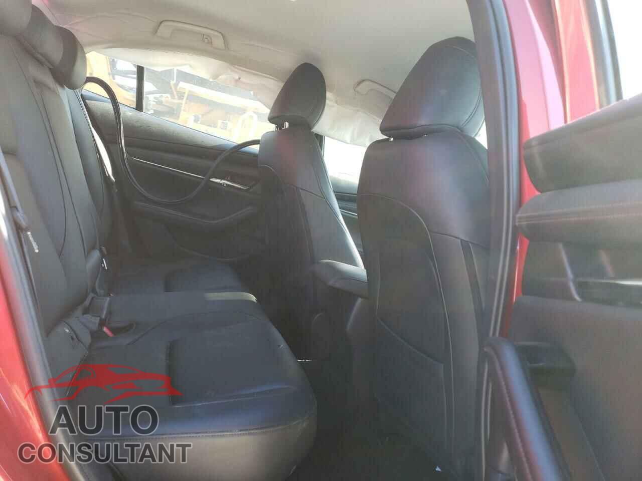 MAZDA 3 2019 - JM1BPACLXK1107019