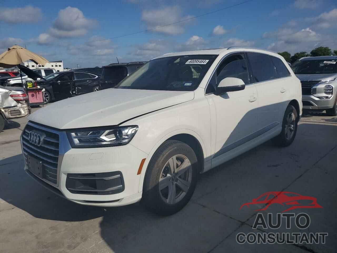 AUDI Q7 2019 - WA1AHAF77KD022042