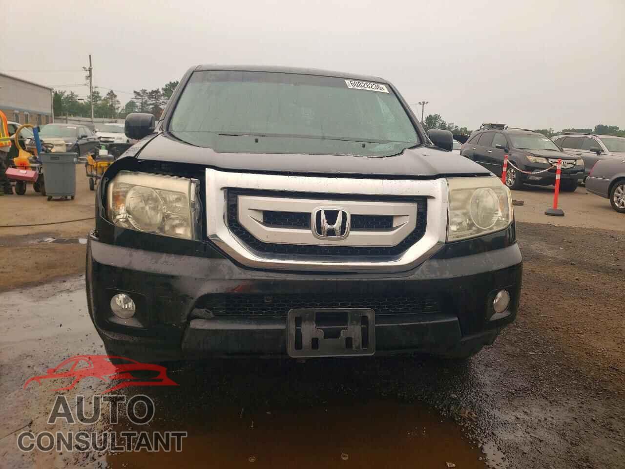 HONDA PILOT 2011 - 5FNYF4H91BB022086