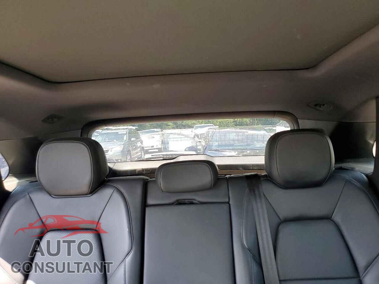 PORSCHE CAYENNE 2019 - WP1AA2AY6KDA01097