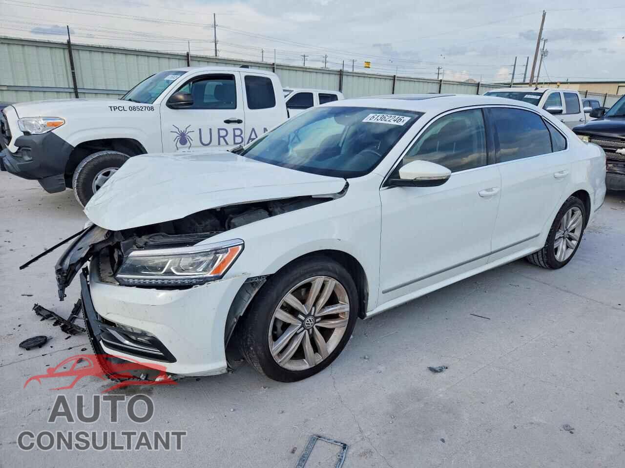 VOLKSWAGEN PASSAT 2016 - 1VWCS7A34GC065920