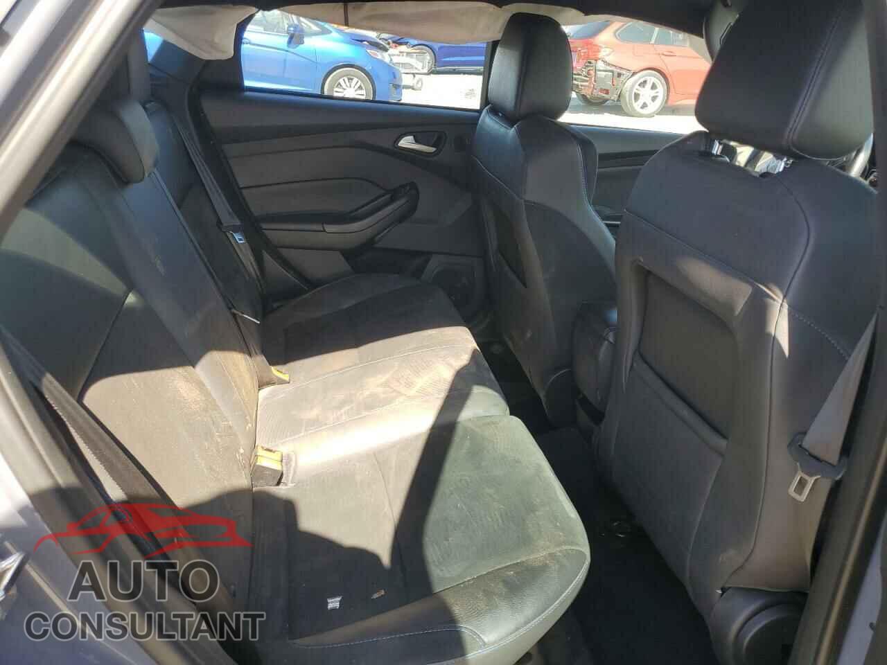 FORD FOCUS 2017 - WF0DP3TH9H4123328