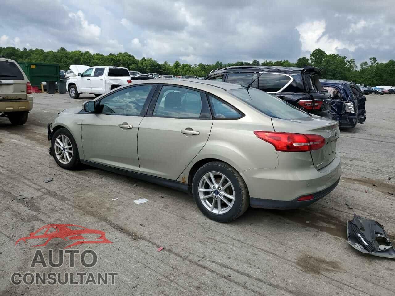 FORD FOCUS 2015 - 1FADP3F29FL312757