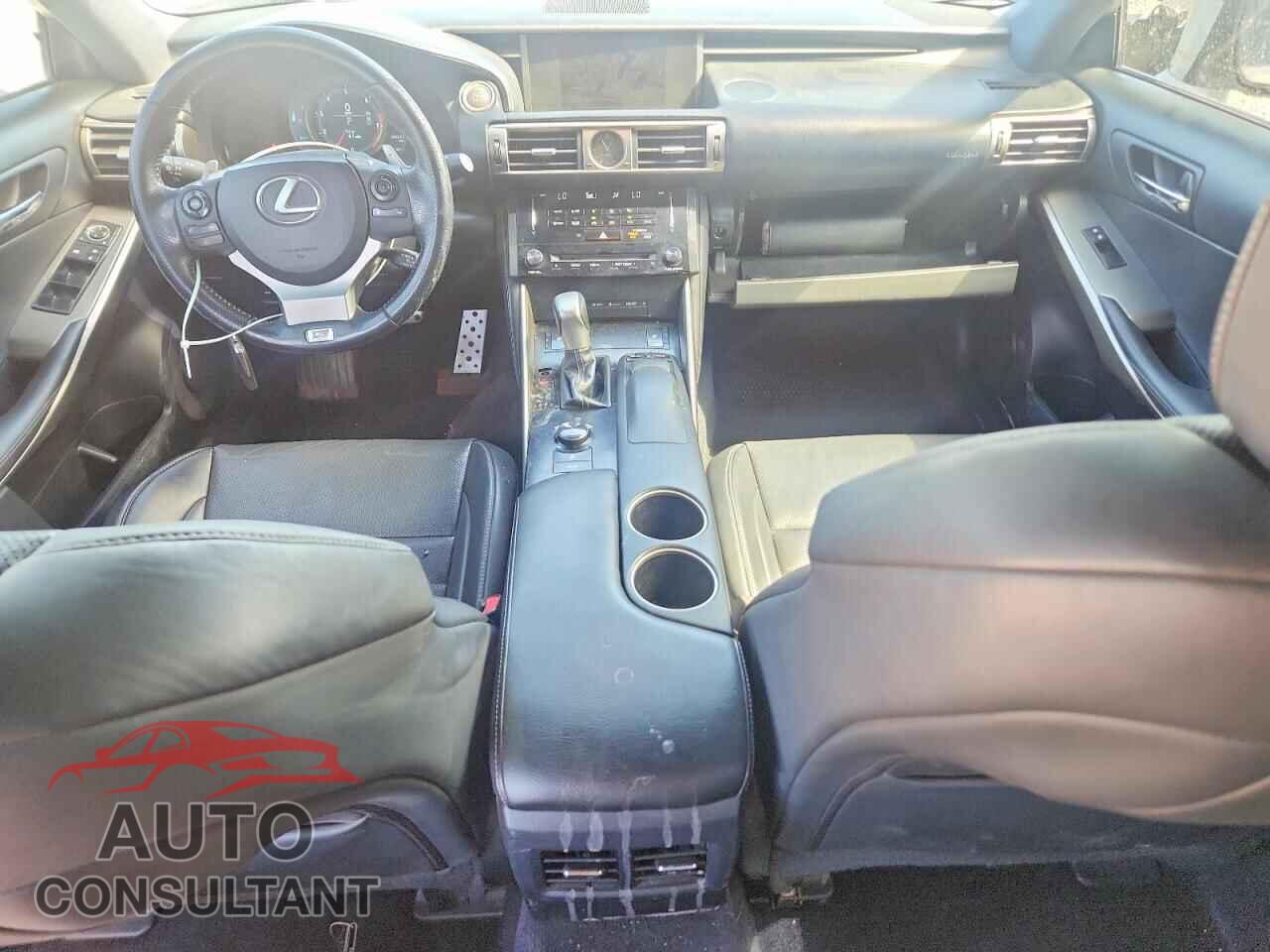 LEXUS IS 2014 - JTHCF1D21E5002068