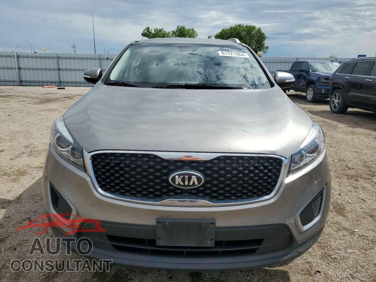 KIA SORENTO 2017 - 5XYPGDA31HG215550