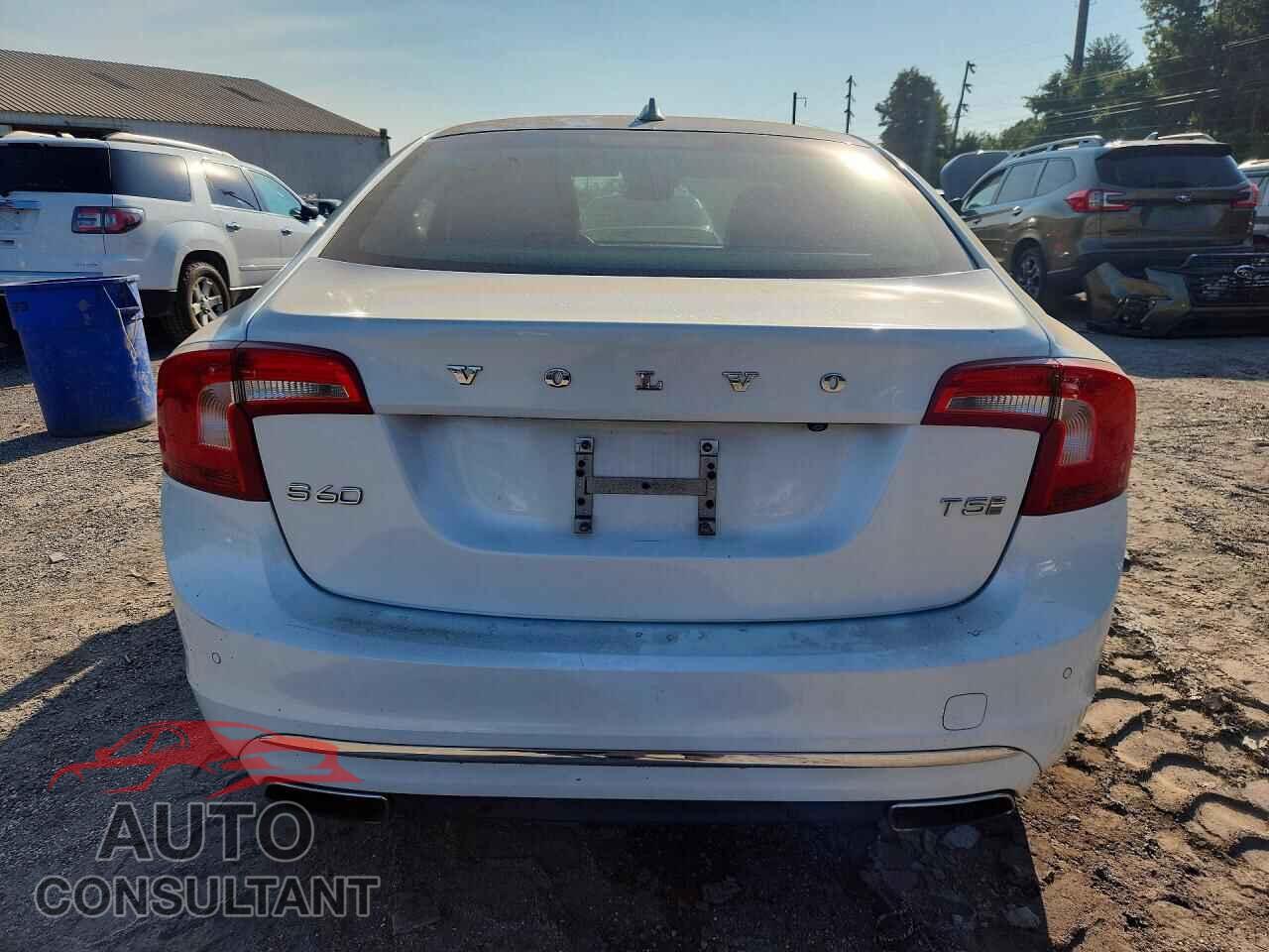 VOLVO S60 2017 - LYV402HM9HB140471