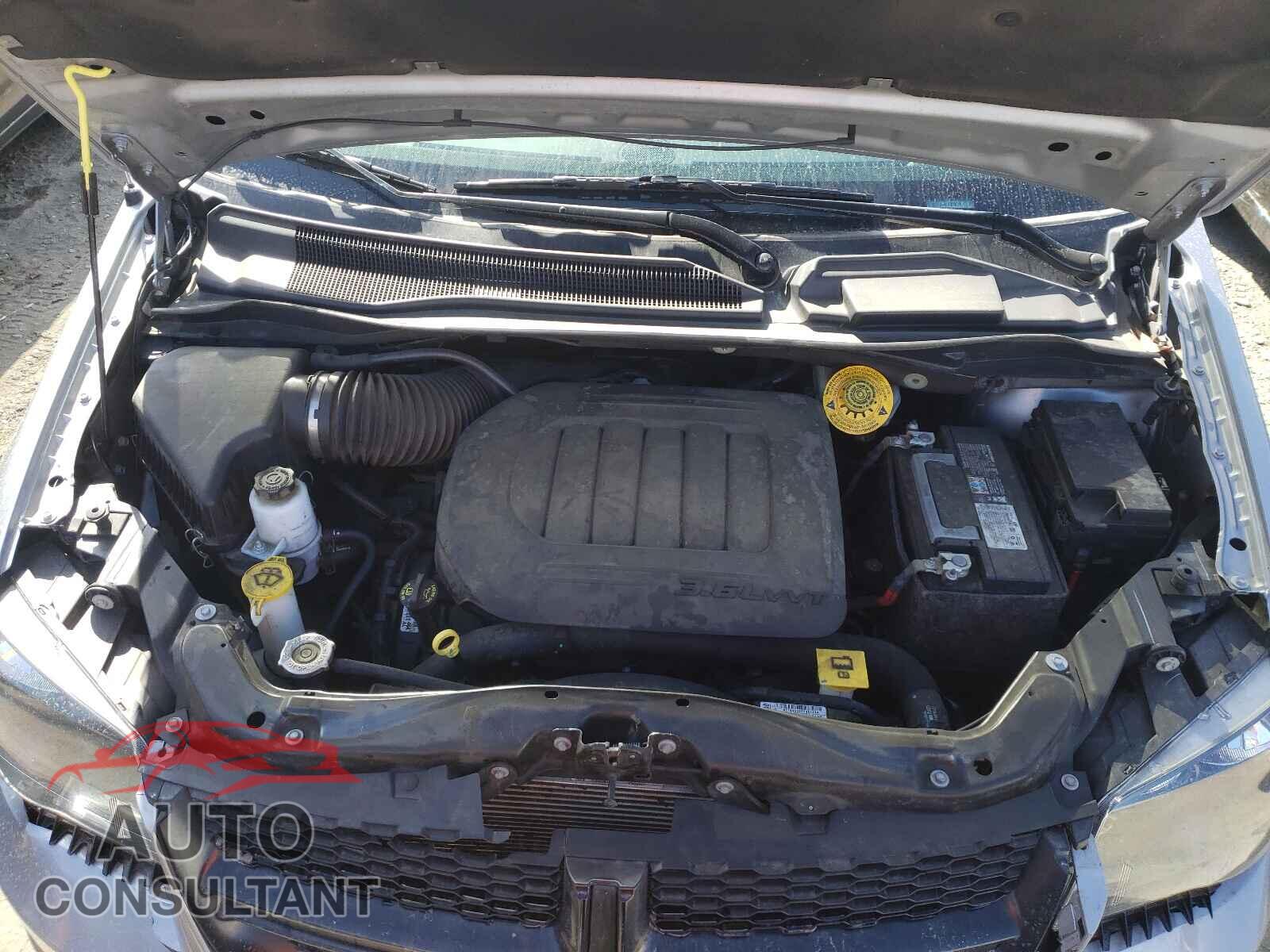 DODGE GRAND CARA 2019 - 2C4RDGEG3KR764640