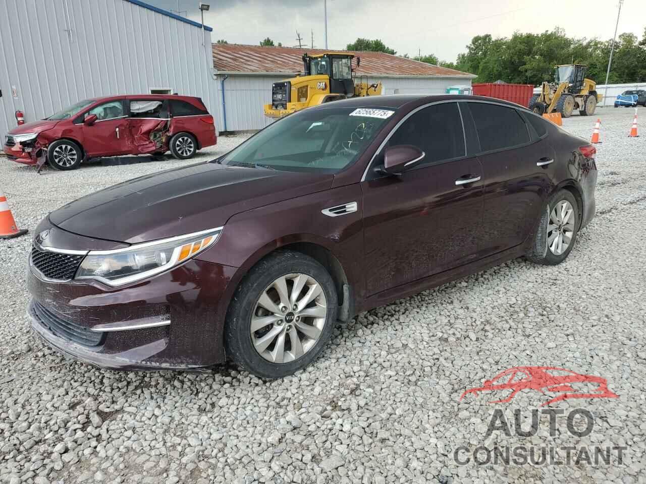 KIA OPTIMA 2018 - 5XXGT4L37JG257756