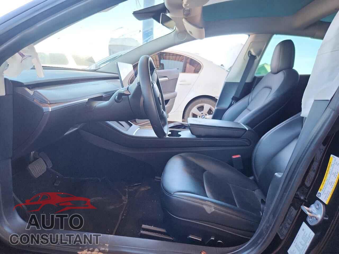 TESLA MODEL 3 2022 - 5YJ3E1EA3NF333632