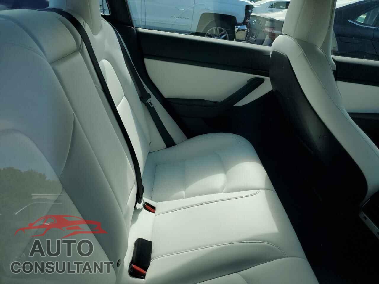 TESLA MODEL 3 2018 - 5YJ3E1EB2JF134638