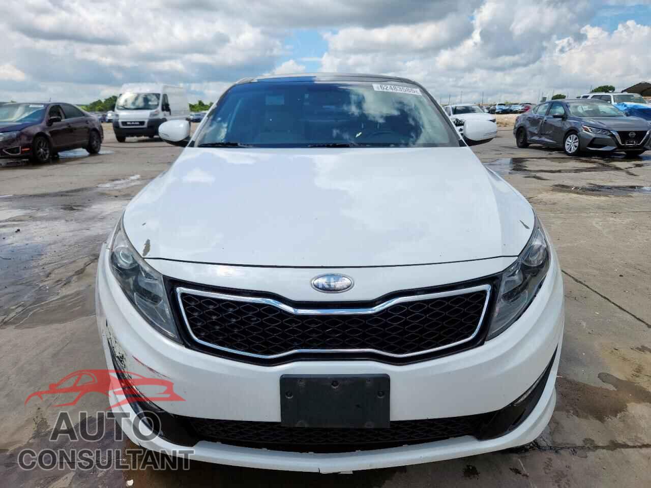 KIA OPTIMA 2013 - 5XXGR4A64DG232586