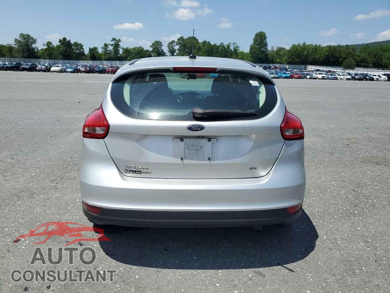 FORD FOCUS 2015 - 1FADP3K22FL243299