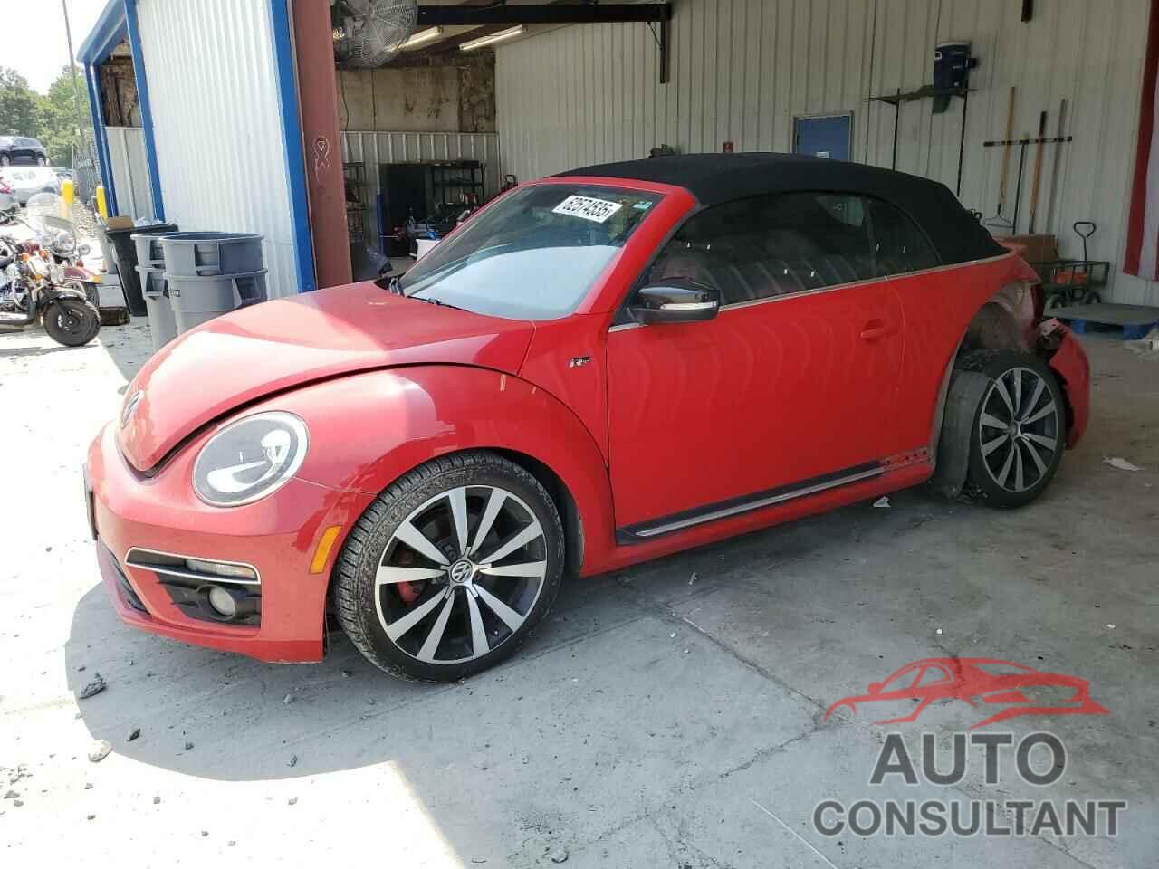 VOLKSWAGEN BEETLE 2015 - 3VW7T7AT6FM803762