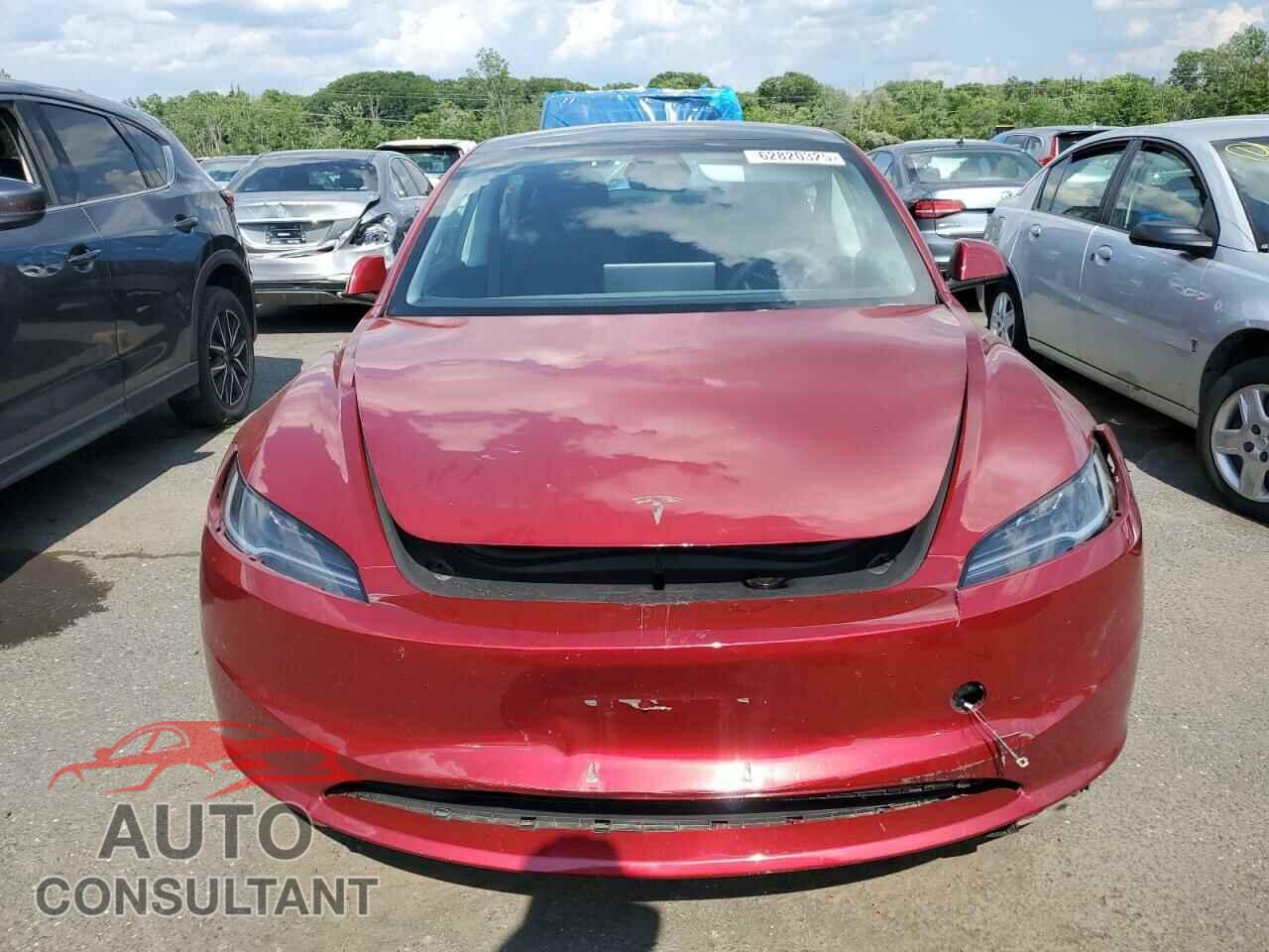 TESLA MODEL 3 2024 - 5YJ3E1EB8RF718523