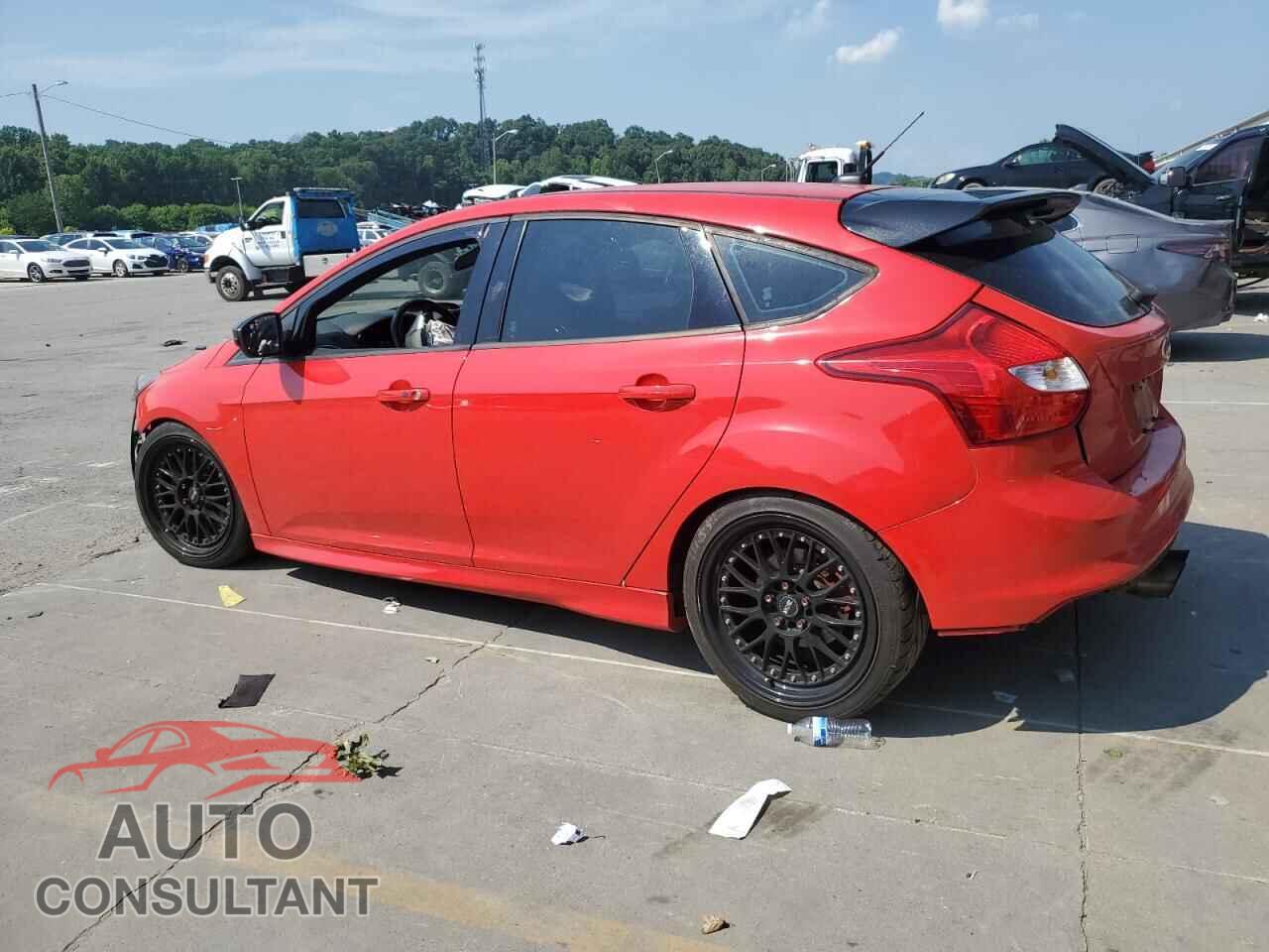 FORD FOCUS 2013 - 1FADP3L98DL162364