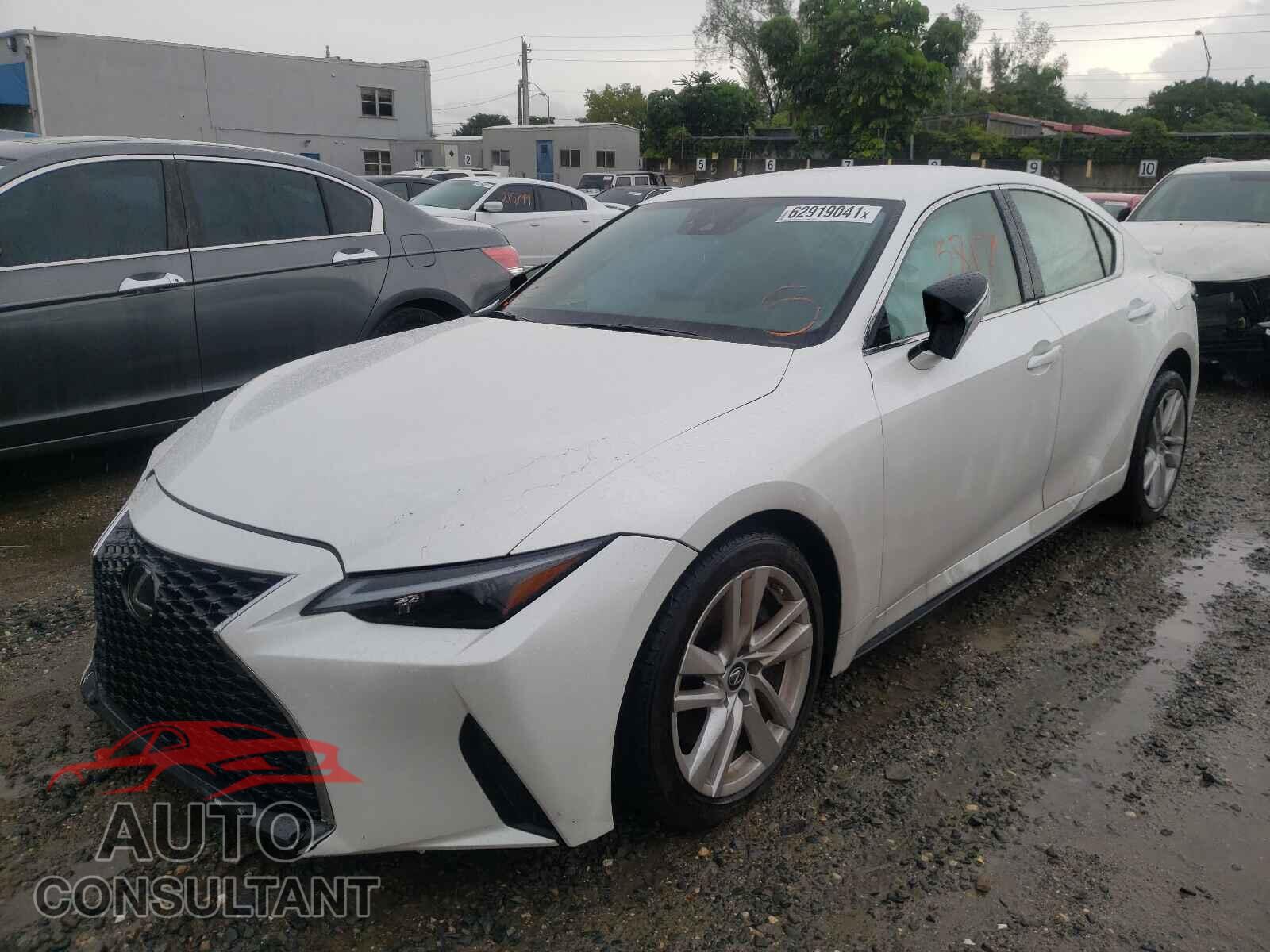 LEXUS IS 2021 - JTHAA1D26M5116071