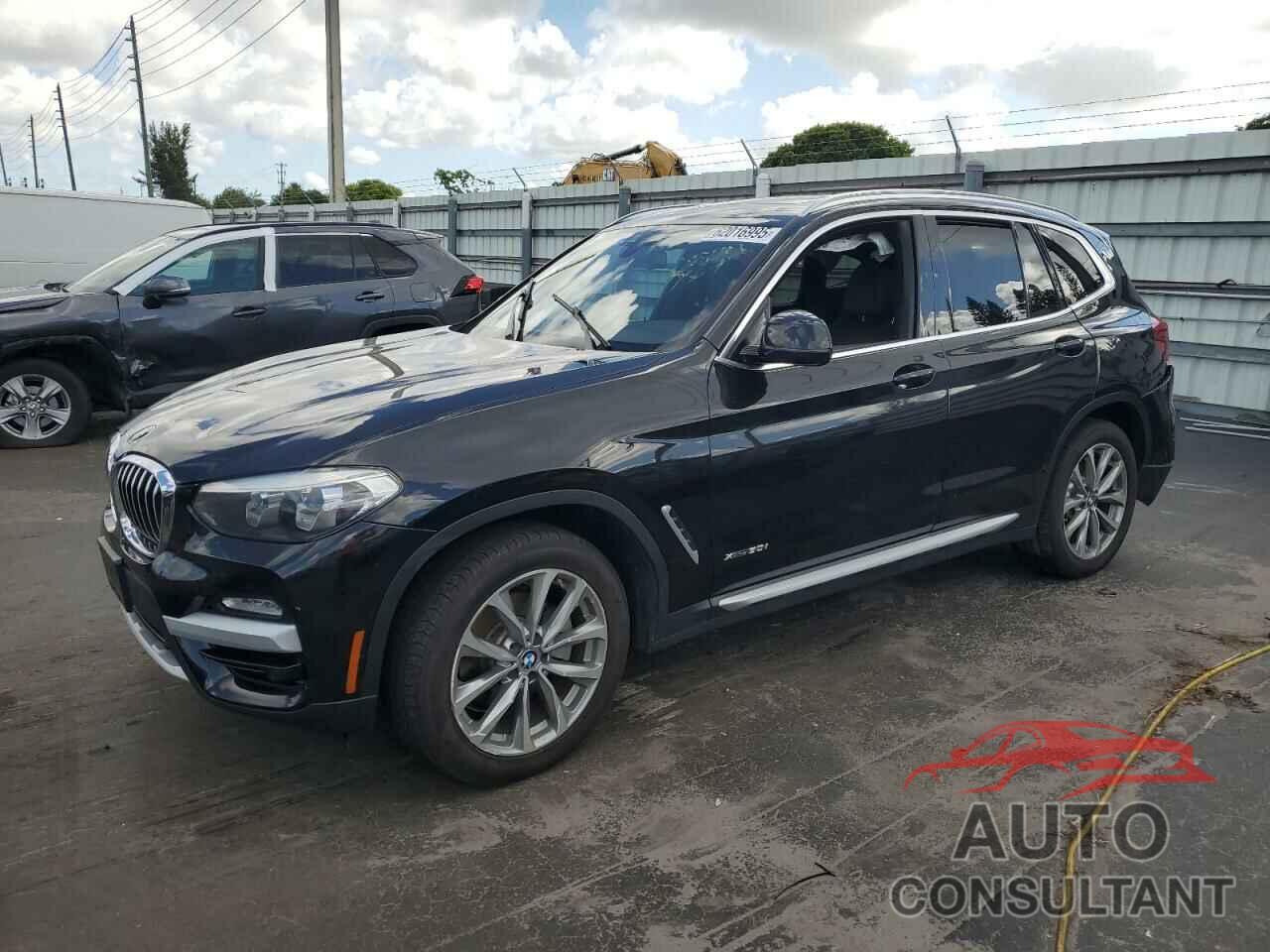 BMW X3 2018 - 5UXTR9C54JLD57987