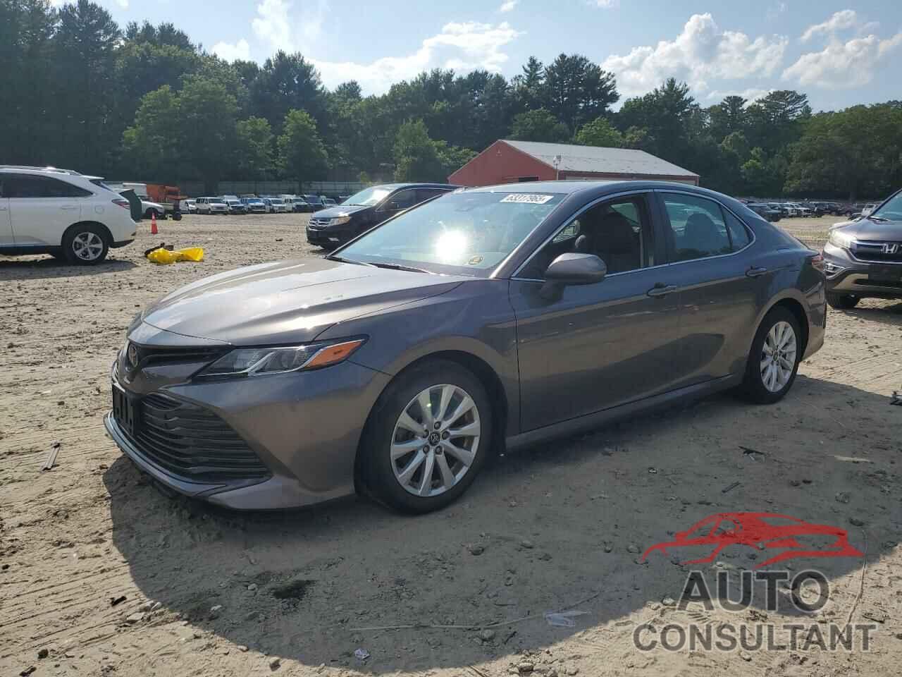 TOYOTA CAMRY 2018 - 4T1B11HK5JU521190