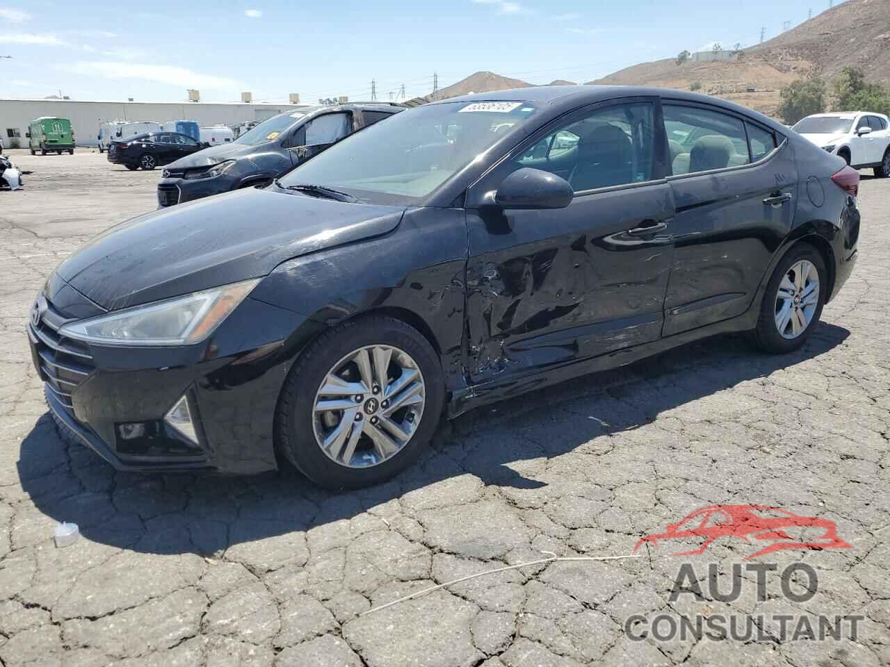 HYUNDAI ELANTRA 2019 - KMHD84LF6KU781261
