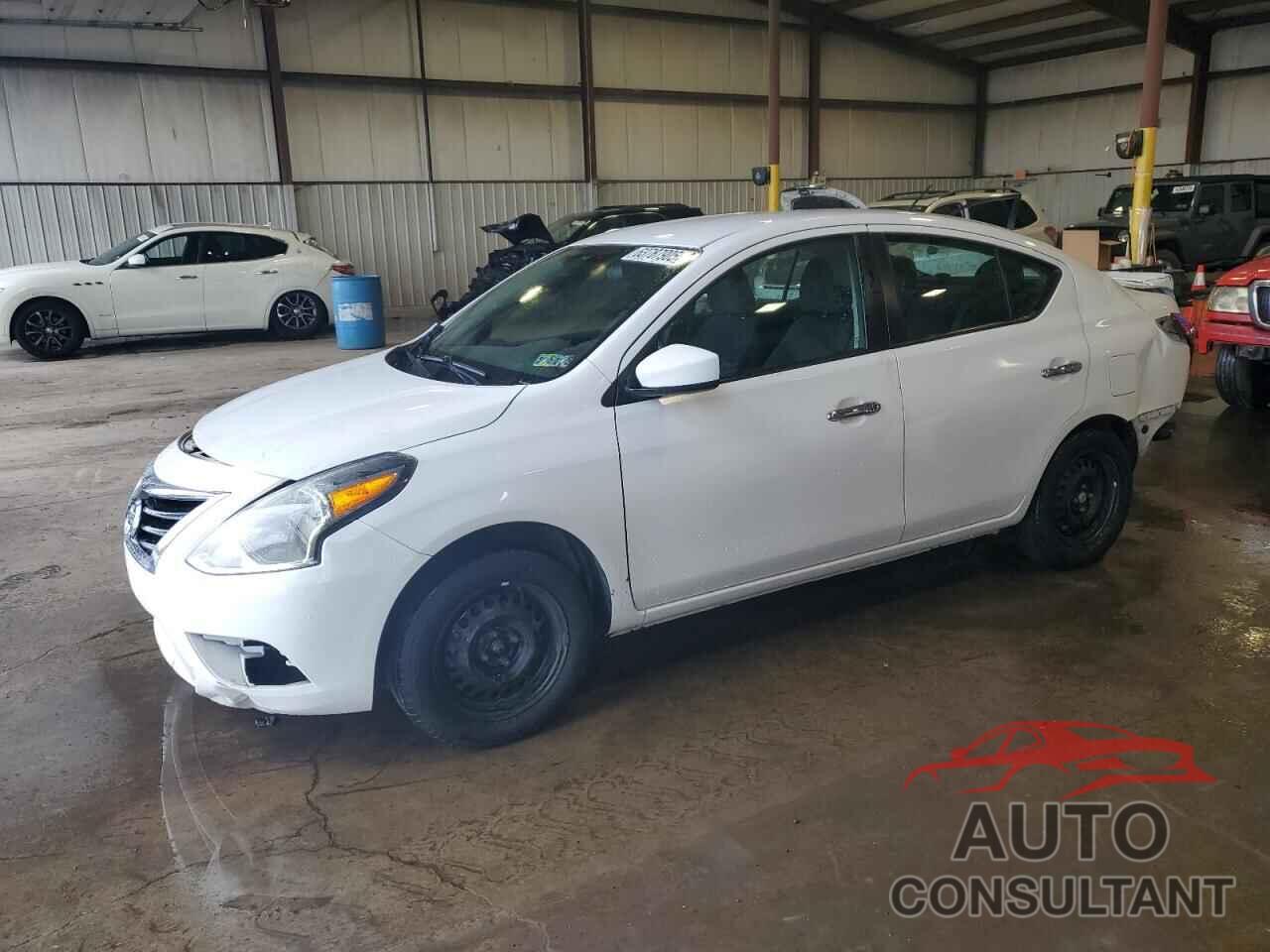 NISSAN VERSA 2019 - 3N1CN7AP6KL819445