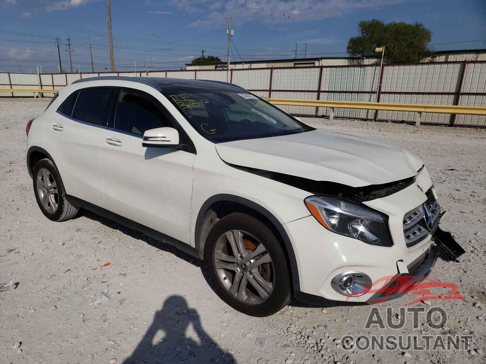 MERCEDES-BENZ GLA-CLASS 2018 - WDCTG4EBXJJ423409