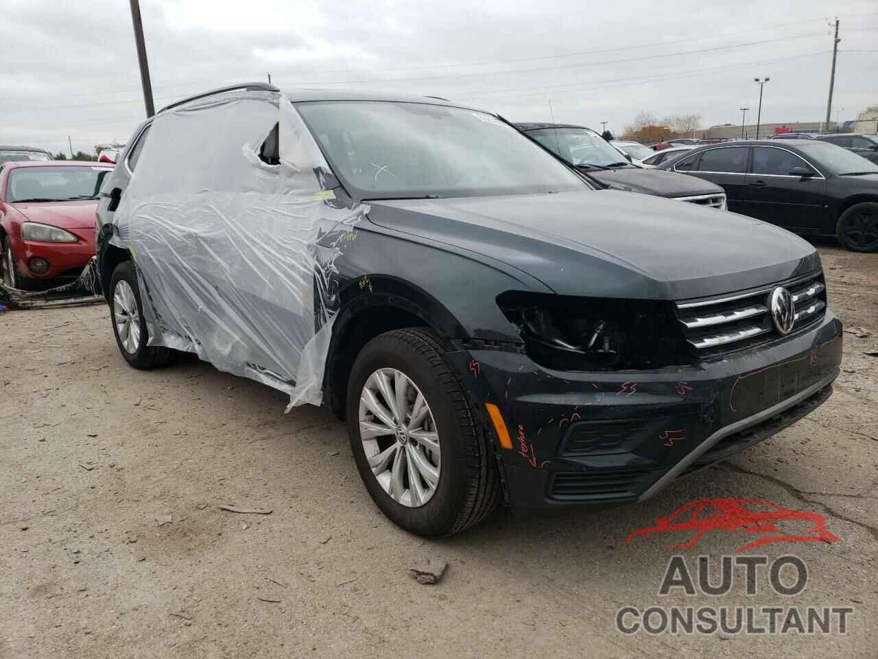 VOLKSWAGEN TIGUAN 2019 - 3VV2B7AX7KM107880