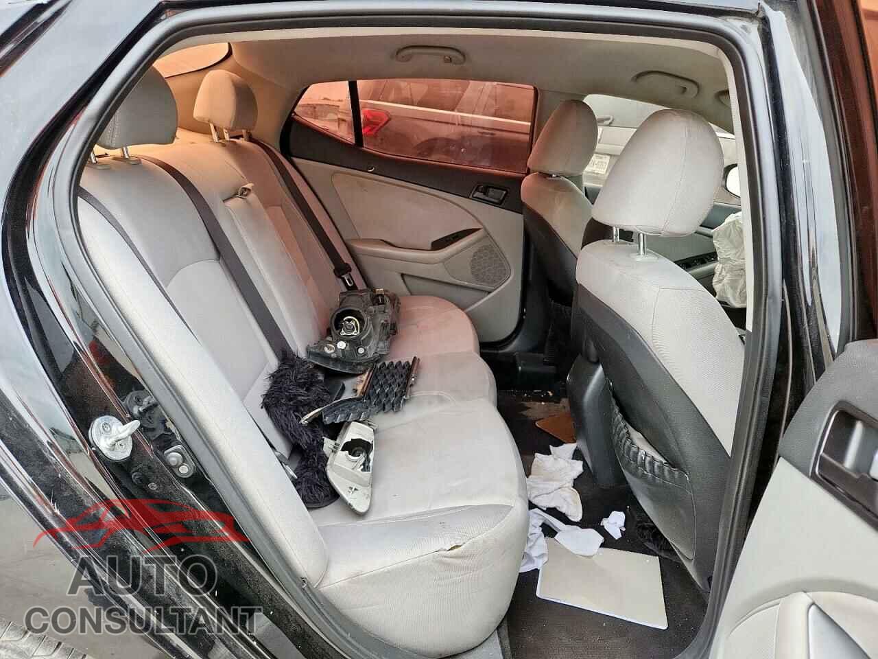 KIA OPTIMA 2012 - KNAGM4A76C5280727