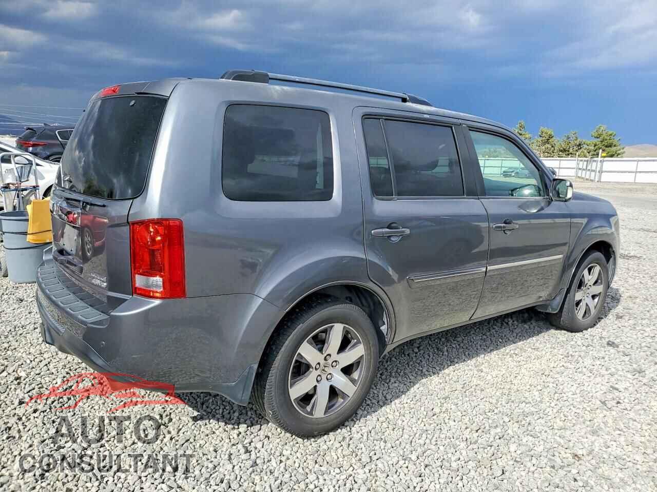 HONDA PILOT 2013 - 5FNYF4H99DB001506