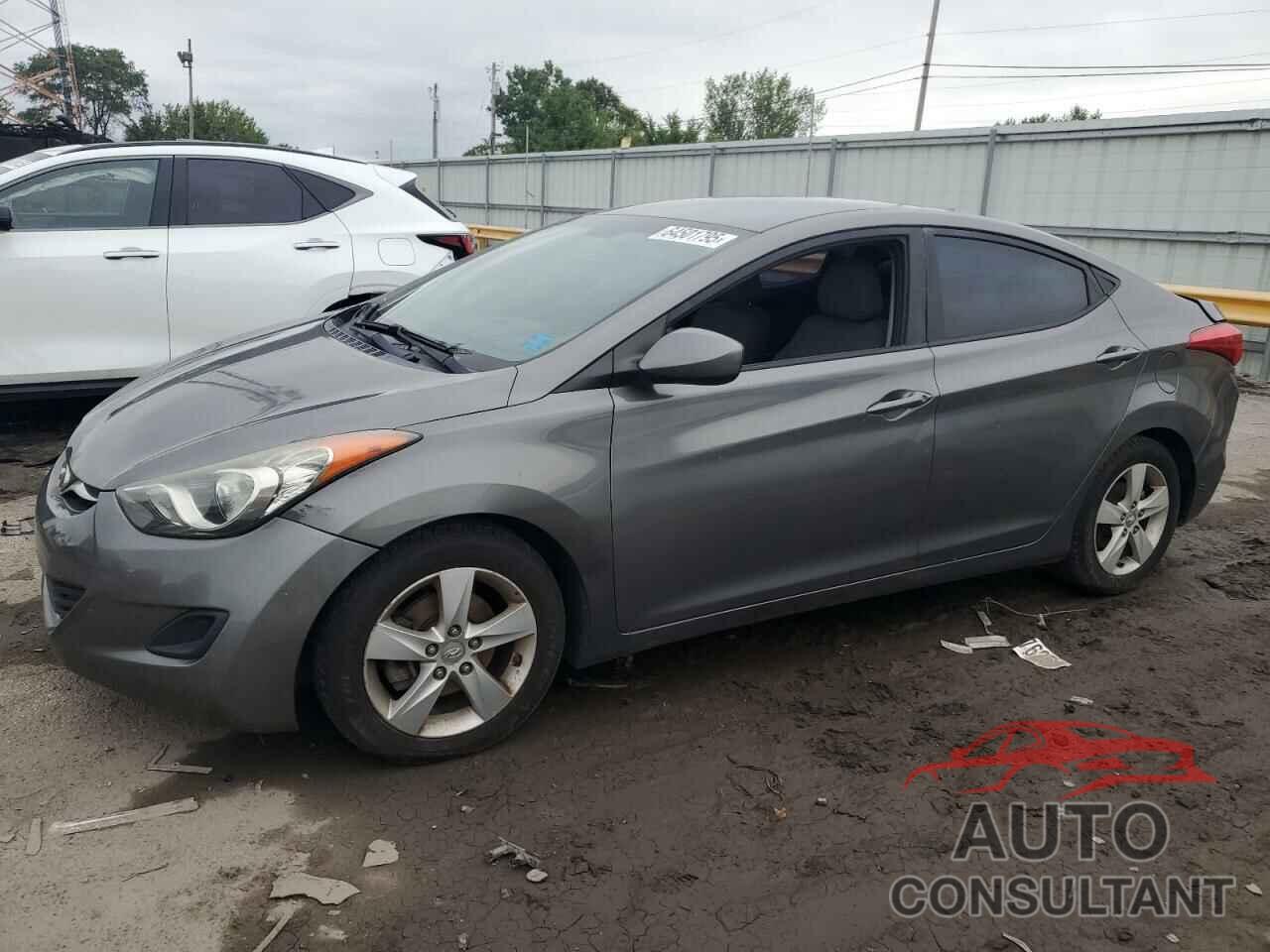 HYUNDAI ELANTRA 2013 - 5NPDH4AE0DH355500