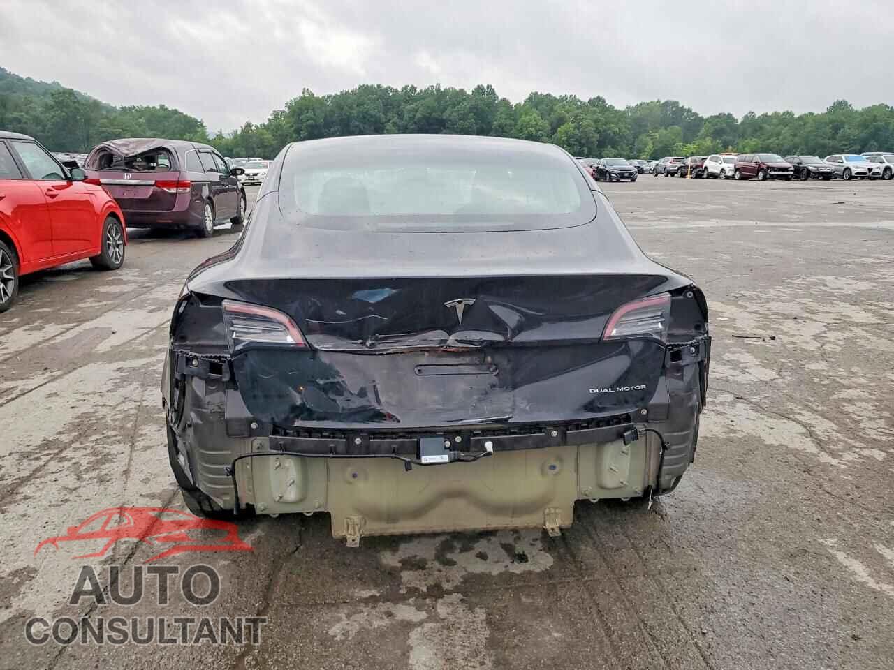 TESLA MODEL 3 2018 - 5YJ3E1EB2JF118746