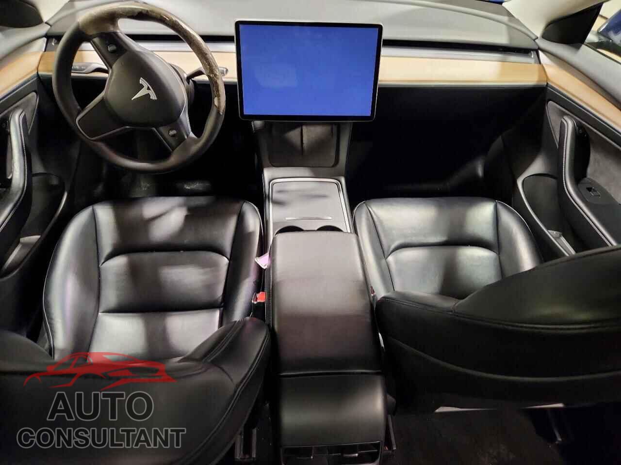 TESLA MODEL 3 2022 - 5YJ3E1EA5NF369502