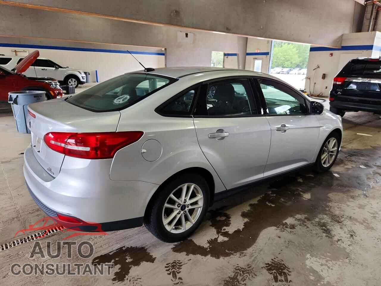 FORD FOCUS 2016 - 1FADP3F27GL402832