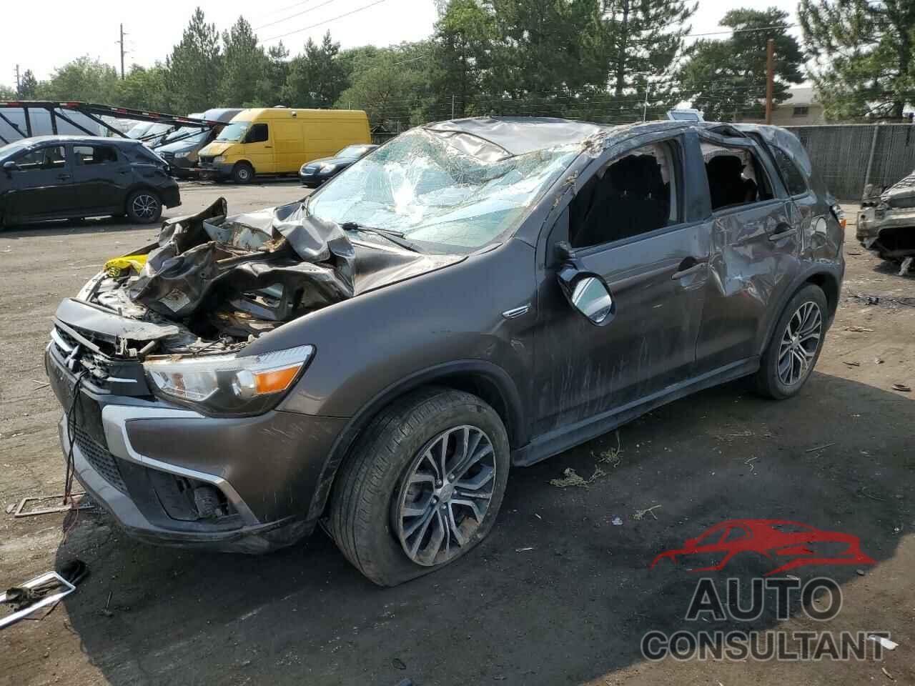 MITSUBISHI OUTLANDER 2019 - JA4AR3AUXKU030870