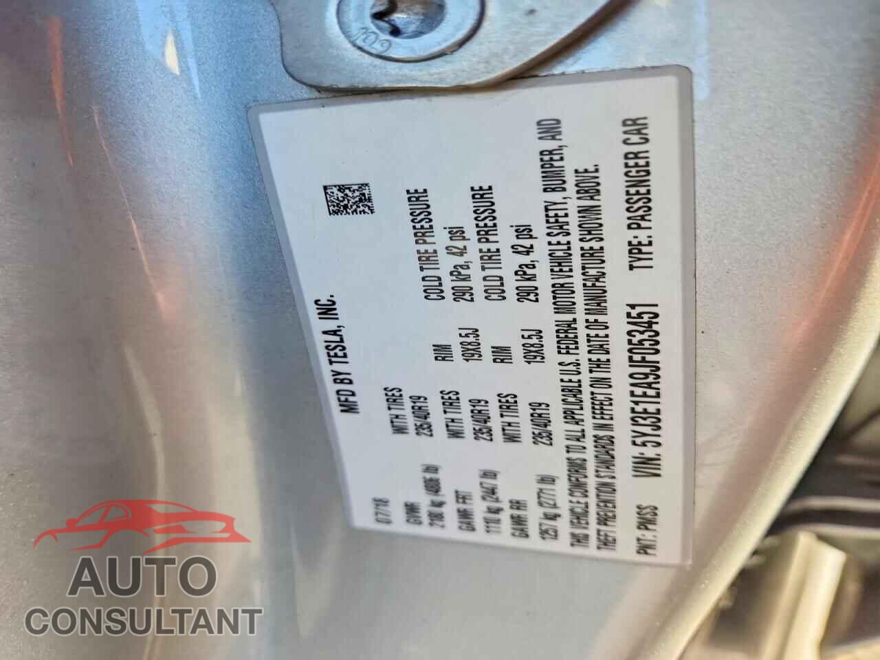 TESLA MODEL 3 2018 - 5YJ3E1EA9JF053451