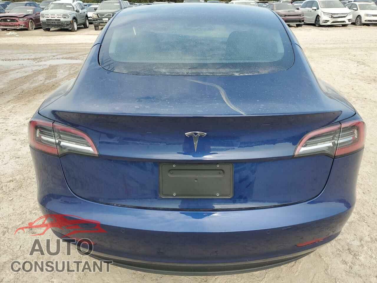 TESLA MODEL 3 2022 - 5YJ3E1EA2NF190849