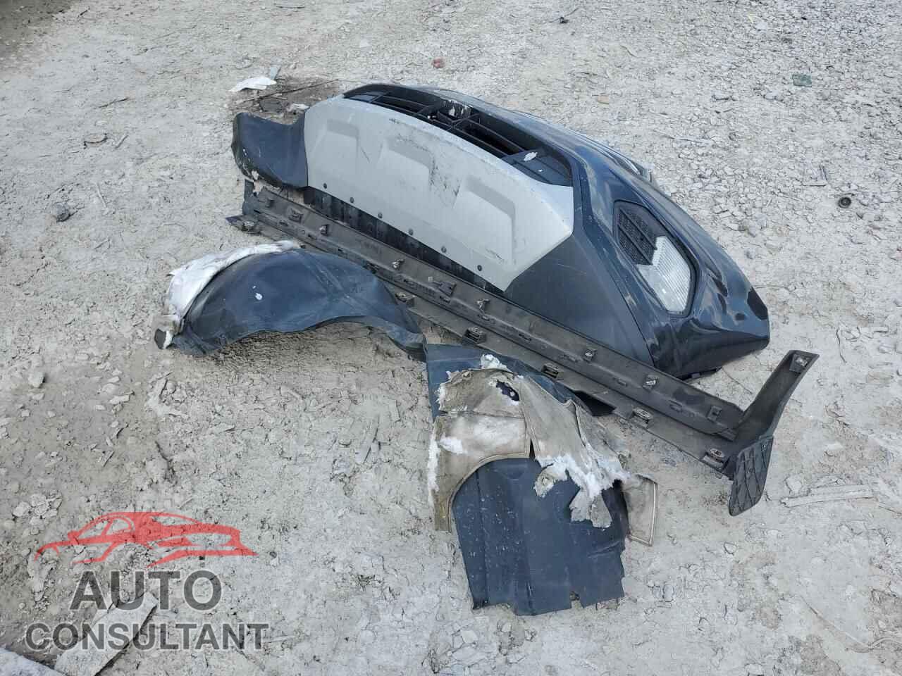 FORD ESCAPE 2017 - 1FMCU0G92HUB87618