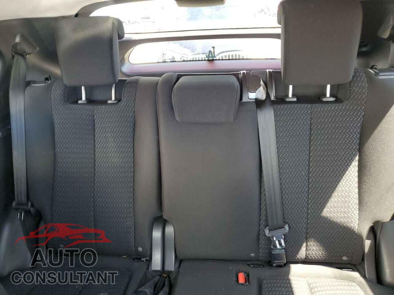 MITSUBISHI ECLIPSE 2019 - JA4AT3AA7KZ031856