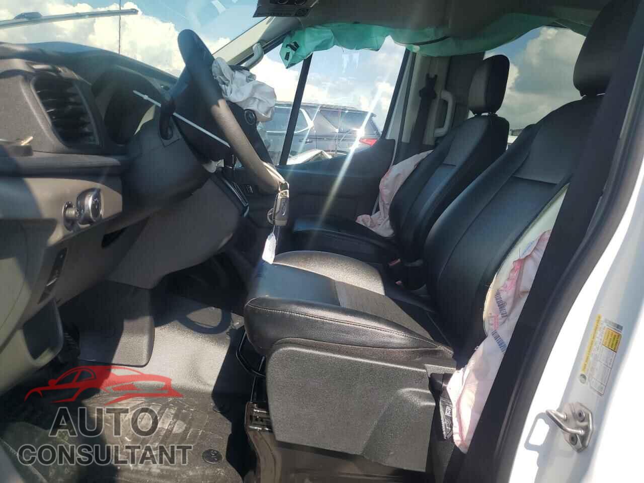 FORD TRANSIT 2024 - 1FBAX2C8XRKB32816