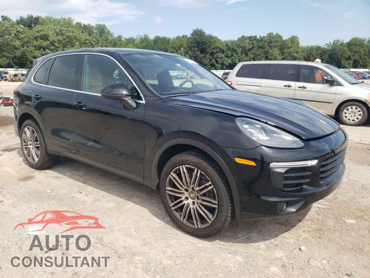 PORSCHE CAYENNE 2016 - WP1AA2A29GKA11184