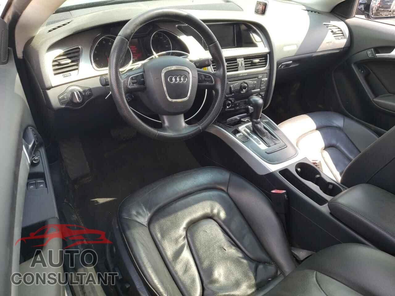 AUDI A5 2011 - WAULFAFR5BA031861