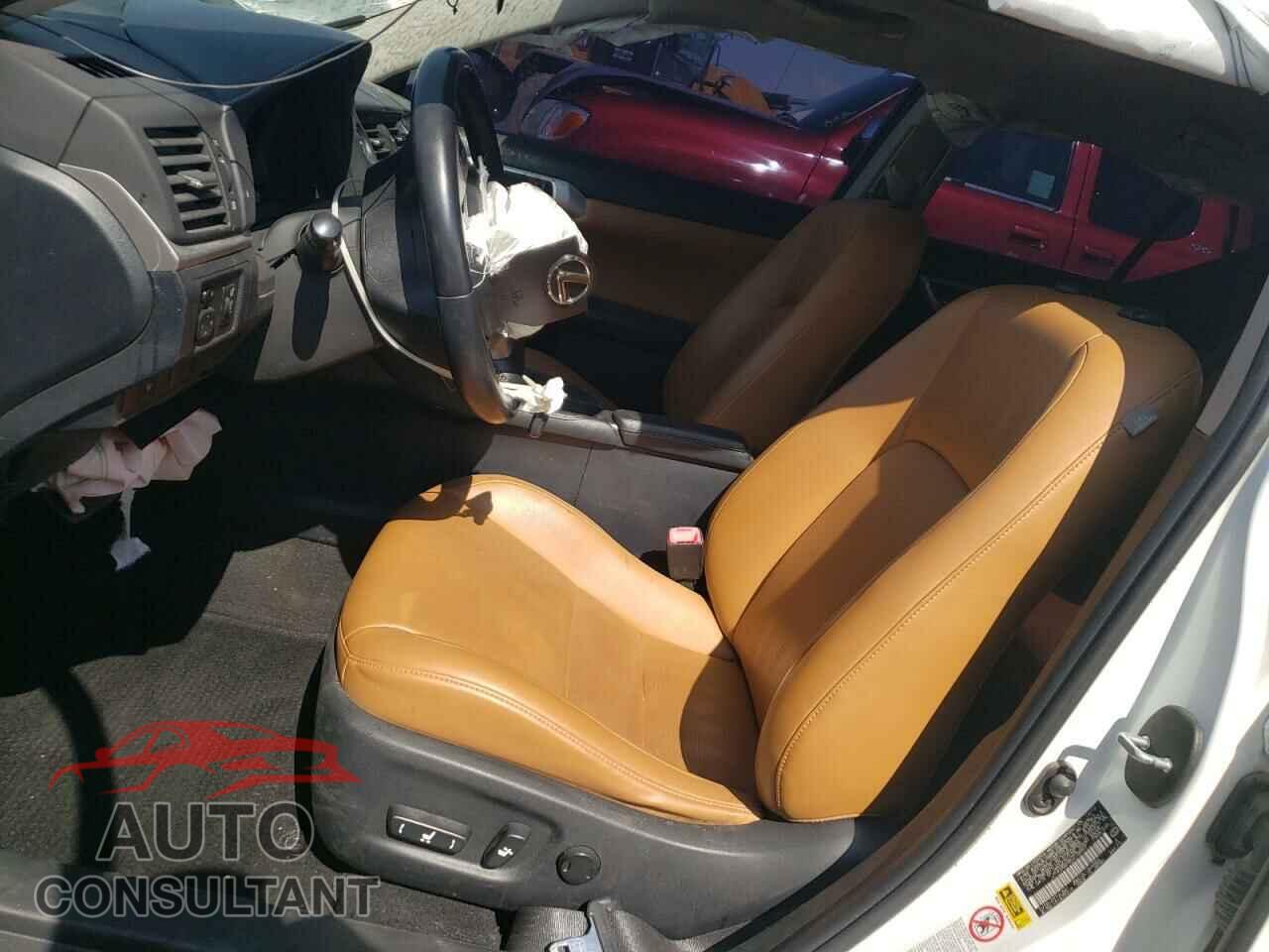 LEXUS CT 200 2013 - JTHKD5BH8D2138097