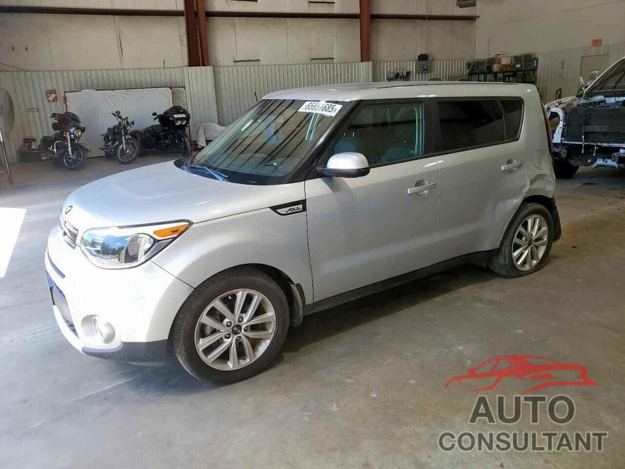 KIA SOUL 2017 - KNDJP3A5XH7464430