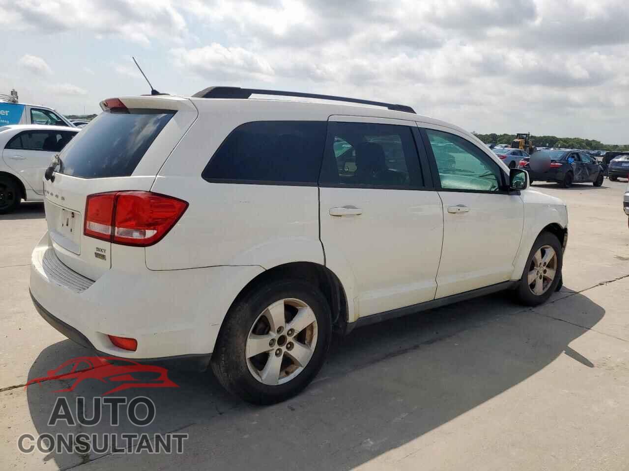 DODGE JOURNEY 2012 - 3C4PDCBG9CT213423