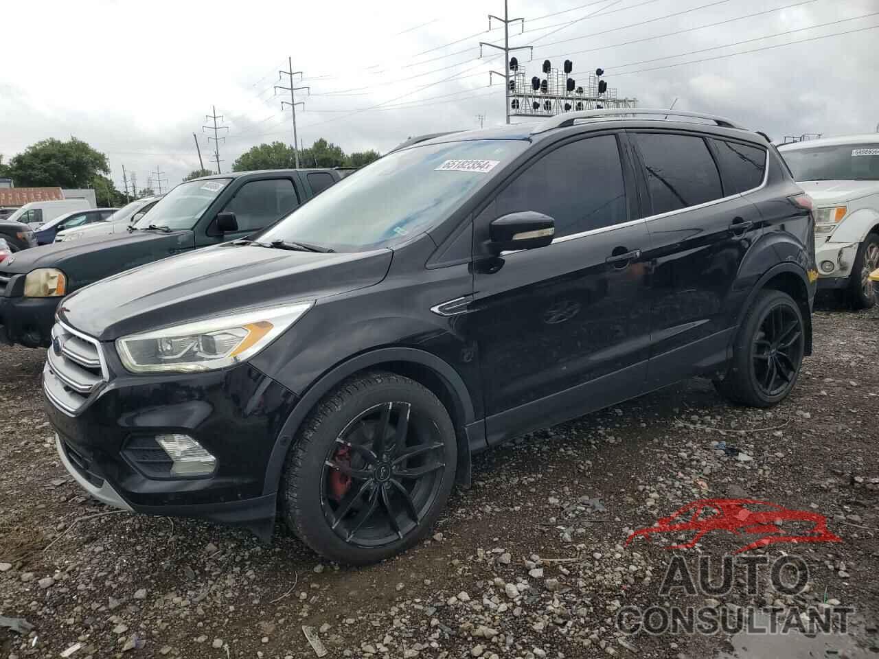 FORD ESCAPE 2017 - 1FMCU9J92HUA12783