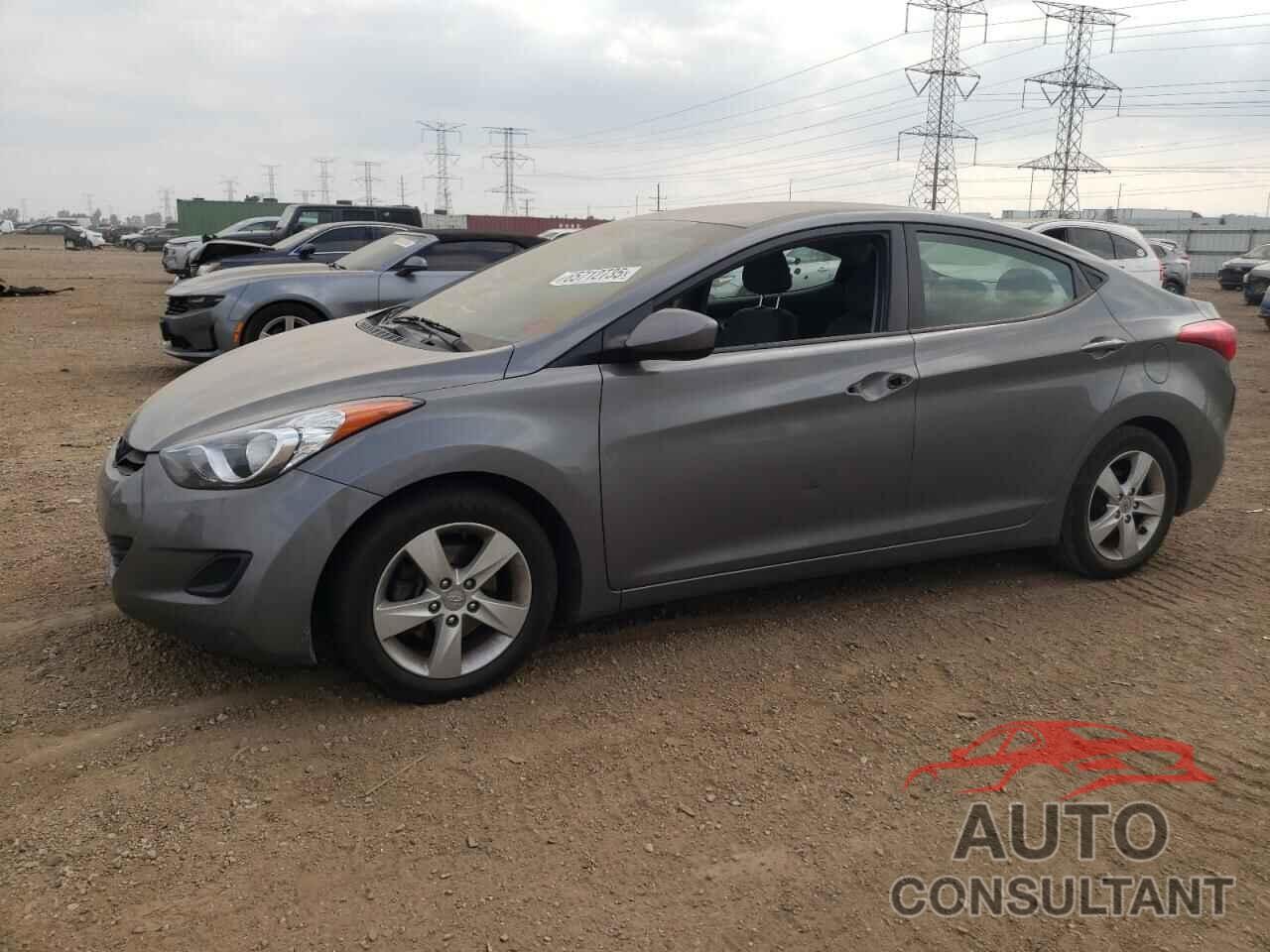 HYUNDAI ELANTRA 2013 - 5NPDH4AE7DH373203