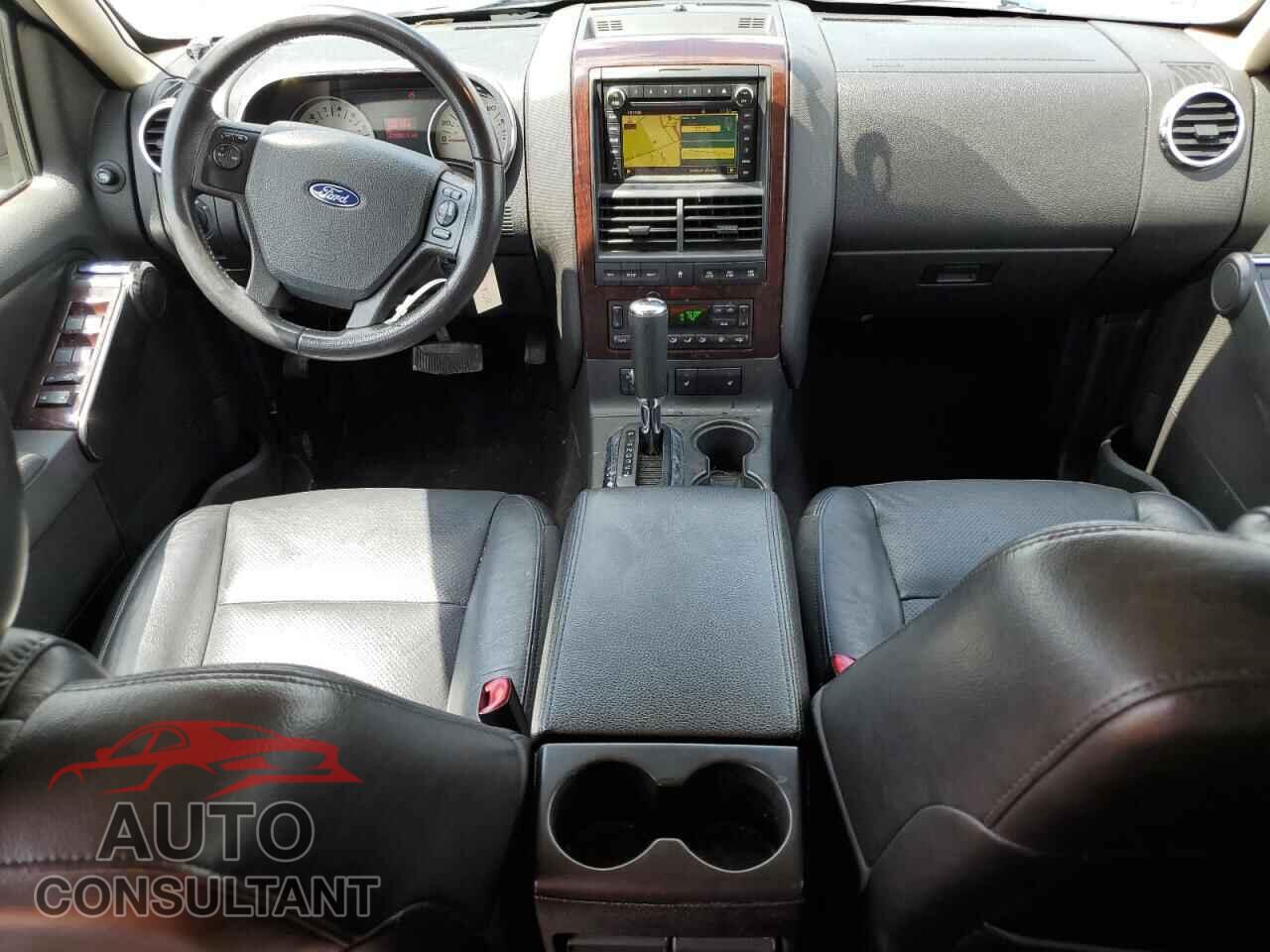 FORD EXPLORER 2010 - 1FMEU7FE8AUA07841