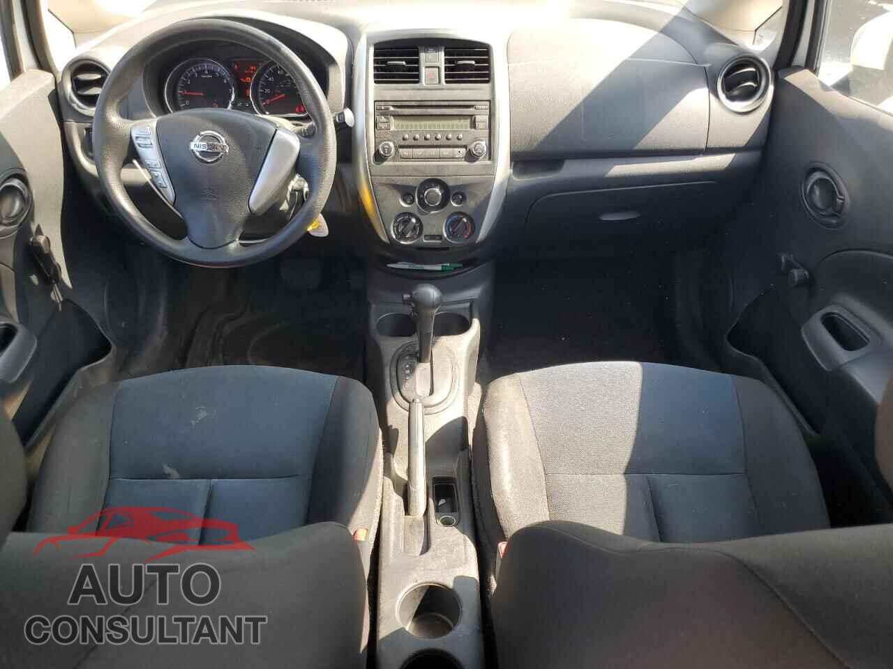 NISSAN VERSA 2016 - 3N1CE2CP9GL409486