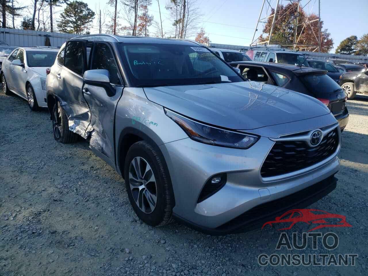 TOYOTA HIGHLANDER 2021 - 5TDGZRAH3MS050312