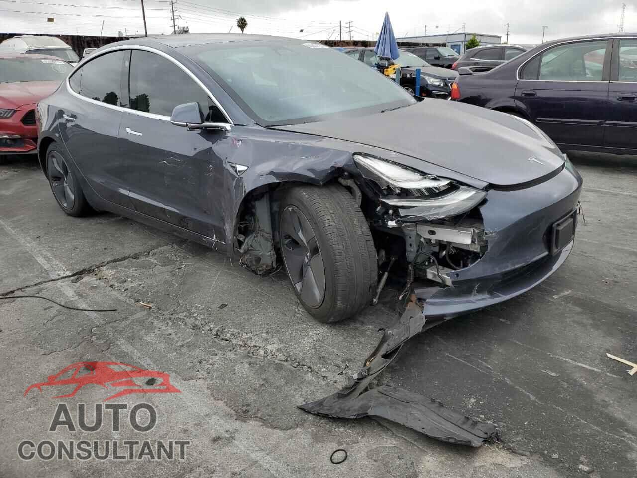 TESLA MODEL 3 2020 - 5YJ3E1EAXLF739517