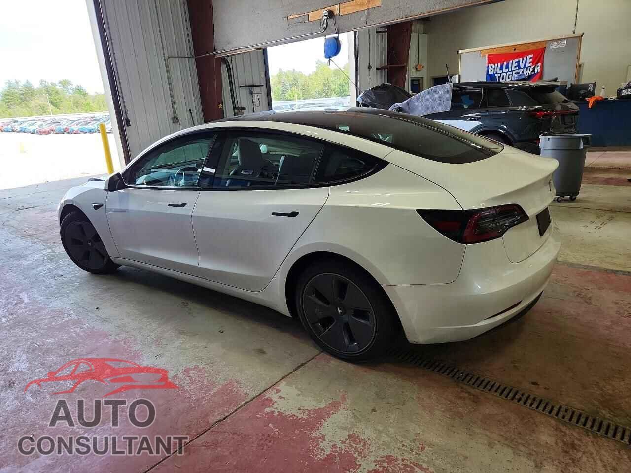TESLA MODEL 3 2023 - 5YJ3E1EA9PF498698
